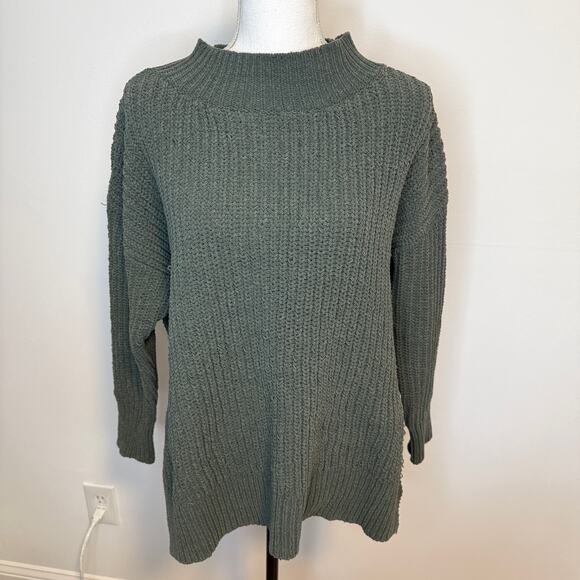 Aerie Mock Neck Chenille Split Side Sweater In Green Size Medium - Picture 3 of 15